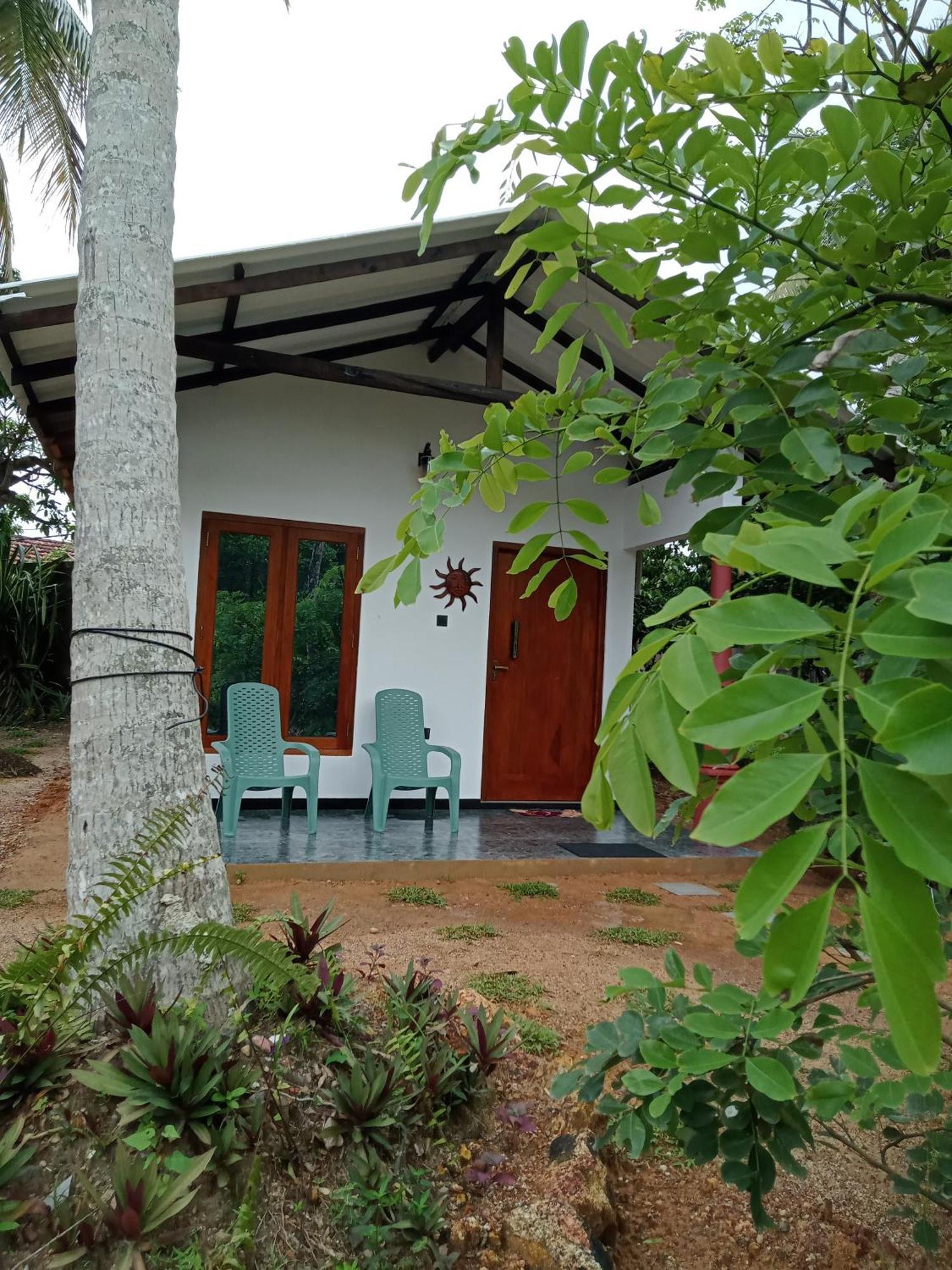 Freedom192 Hotel Weligama Buitenkant foto
